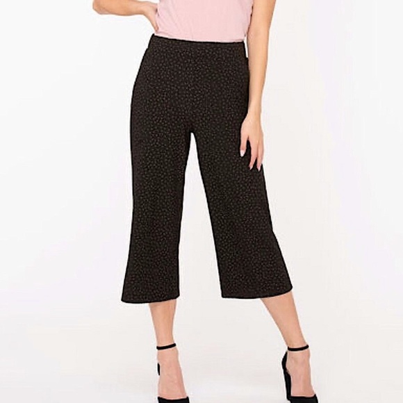 Knit Wide Leg Crop Pants - Picture 2 of 10